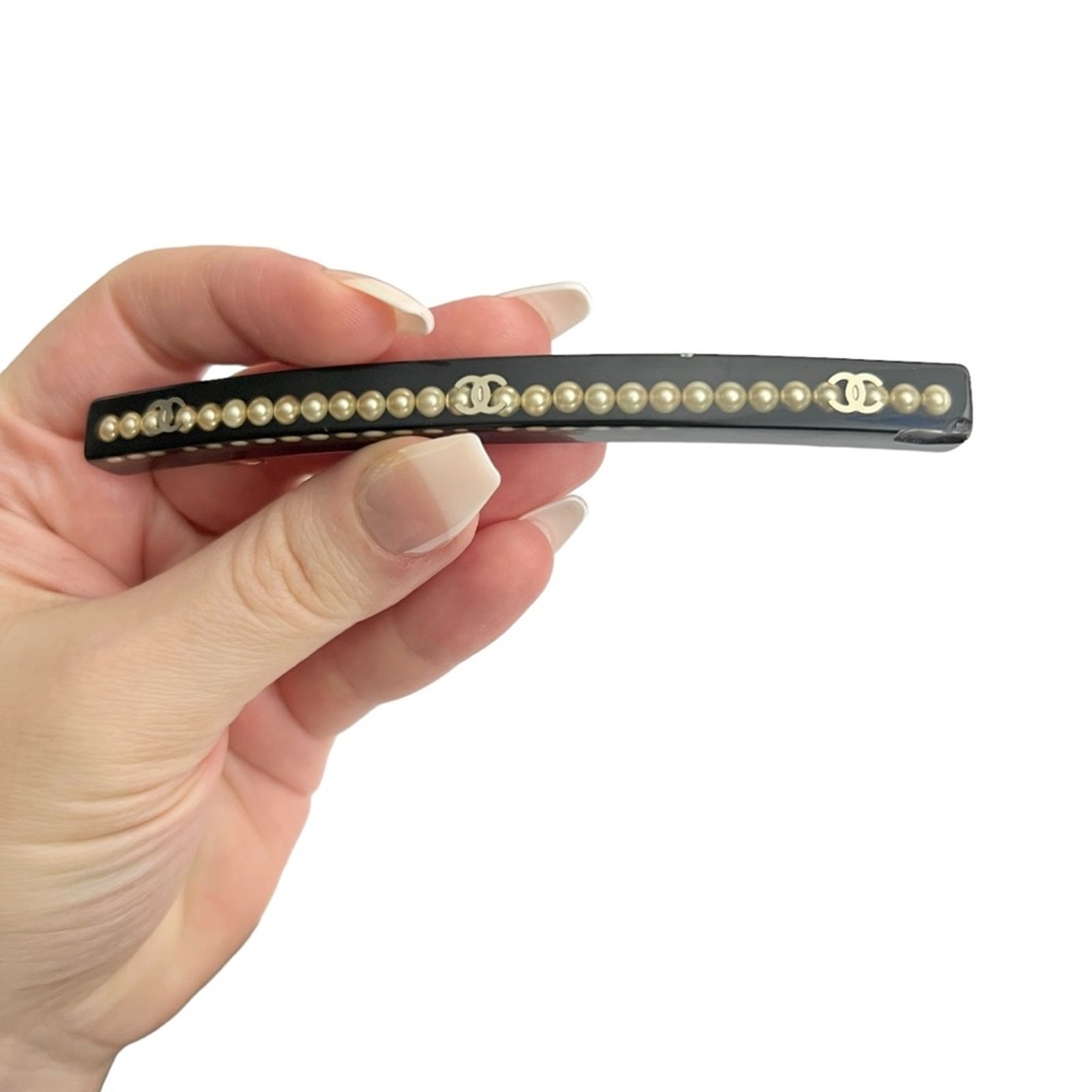 Auth Vtg Chanel Black Resin Pearl & Gold Cc Logo Inclusion Hair Clip Barrette